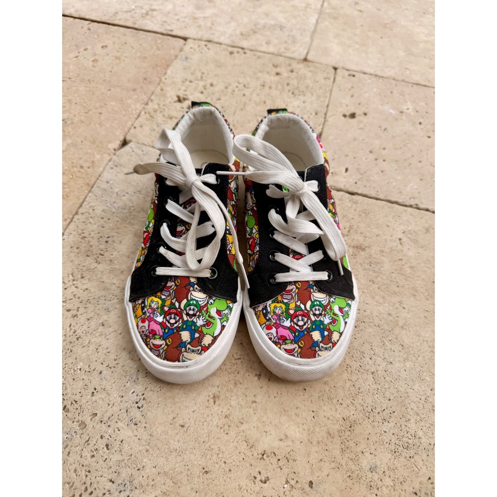 Ground Up Super Mario Bros Kids Sneakers Size 2 Nintendo Character Shoes